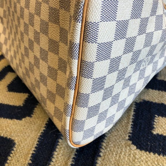 Louis Vuitton Damier Azur 30 Speedy - Picture 4 of 12